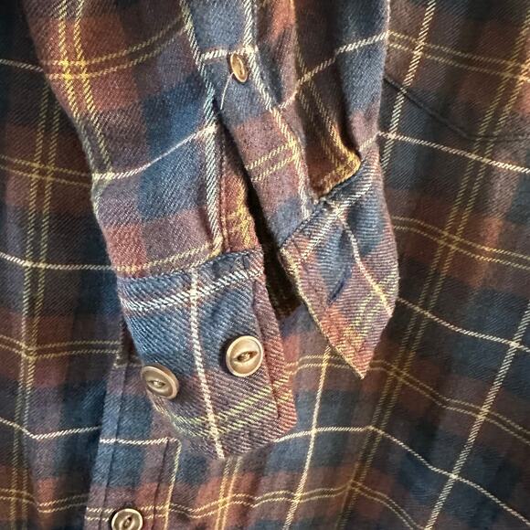 Weatherproof Vintage Men's Long Sleeve Luxe Flannel Button Up - Picture 2 of 9